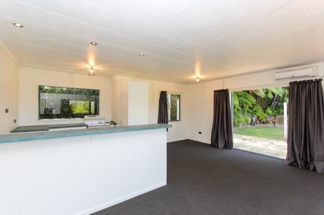 Photo of property in 89b Poplar Grove, Whalers Gate, New Plymouth, 4310