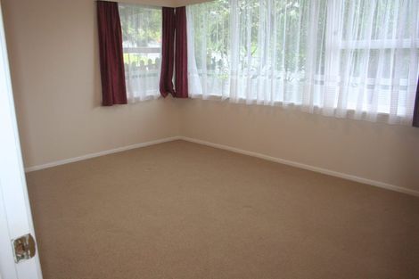 Photo of property in 1 Lynn Road, Bayview, Auckland, 0629