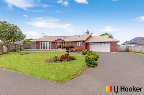 Photo of property in 5 Trossach Place, Wattle Downs, Auckland, 2103
