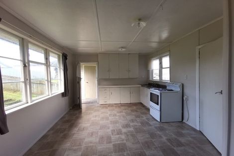 Photo of property in 3/24 Pomaria Road, Henderson, Auckland, 0610