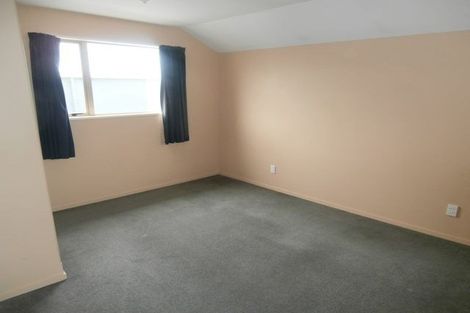 Photo of property in 42d Picton Avenue, Riccarton, Christchurch, 8011