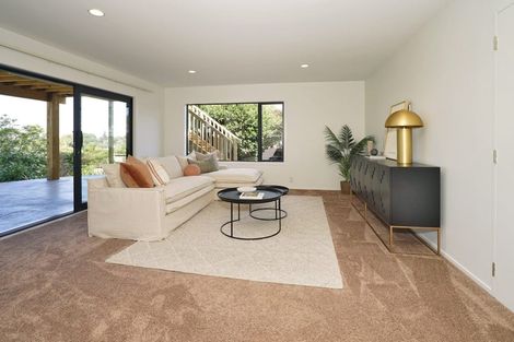 Photo of property in 94 Beerescourt Road, Beerescourt, Hamilton, 3200