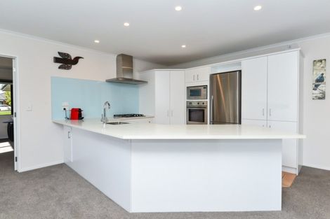 Photo of property in 4 Mangakoea Place, St Andrews, Hamilton, 3200