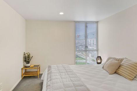 Photo of property in 18/15 Peterborough Street, Christchurch Central, Christchurch, 8013