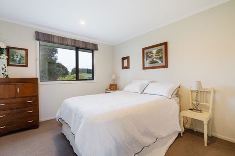 Photo of property in 27 Kayforce Road, Ocean View, Dunedin, 9035