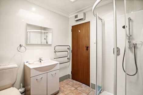 Photo of property in 235c Bay View Road, Saint Clair, Dunedin, 9012