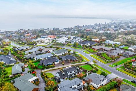 Photo of property in 83 Harvey Street, Waipahihi, Taupo, 3330