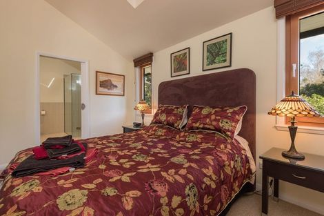 Photo of property in Atholwood Luxury Accommodation, 118 Bronte Road East, Bronte, Upper Moutere, 7173