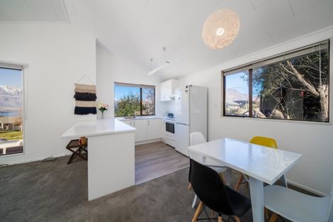 Photo of property in 138 Fernhill Road, Fernhill, Queenstown, 9300