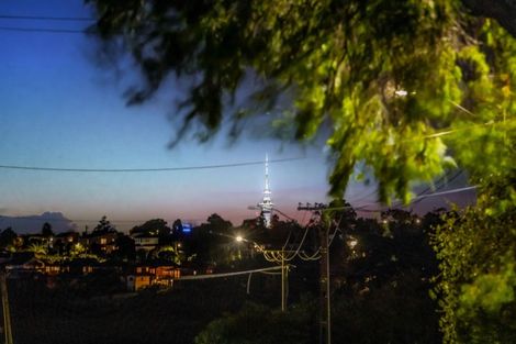 Photo of property in 45 Eastdale Road, Avondale, Auckland, 1026