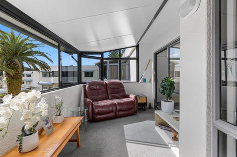 Photo of property in 15e Puriri Avenue, Orewa, 0931