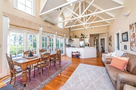 Photo of property in 1022 No 2 Line, Fordell, Whanganui, 4572