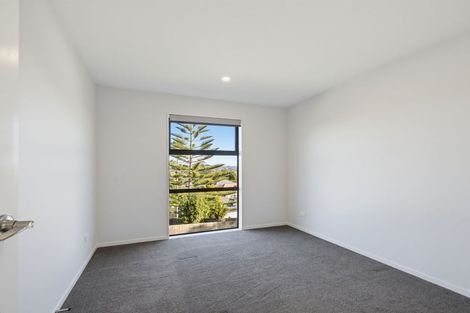 Photo of property in 33a St James Avenue, Helensville, 0800