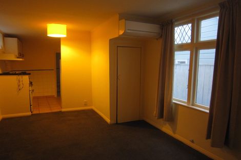 Photo of property in 4 Tutchen Avenue, Mount Victoria, Wellington, 6011