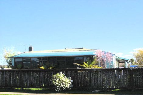 Photo of property in 12 Taniwharau Street, Huntly, 3700