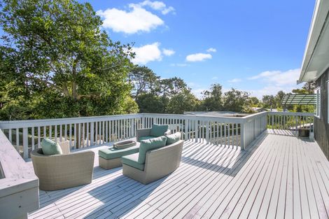 Photo of property in 132 Attwood Road, Paremoremo, Auckland, 0632