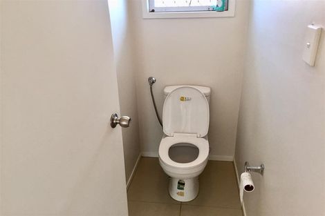 Photo of property in 186a Saint George Street, Papatoetoe, Auckland, 2025