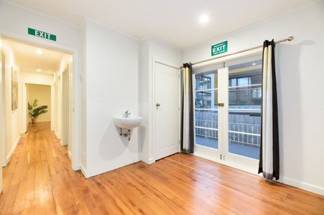 Photo of property in 2a Kereru Street, Henderson, Auckland, 0612