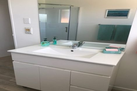 Photo of property in 64 Royal Terrace, Alexandra, 9320