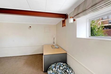 Photo of property in 4 Windsor Place, Windsor Park, Auckland, 0630
