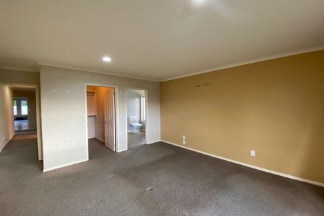 Photo of property in 19 Innswood Place, Rototuna North, Hamilton, 3210