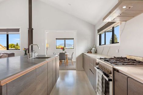 Photo of property in 44 Lynmore Avenue, Lynmore, Rotorua, 3010