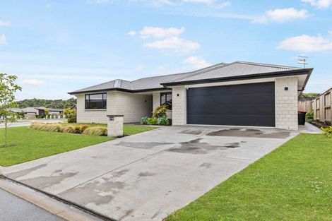 Photo of property in 2 Paiawa Way, Pyes Pa, Tauranga, 3110