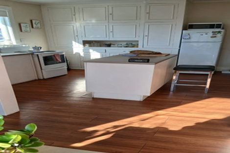 Photo of property in 2/12 Hewitts Road, Merivale, Christchurch, 8014