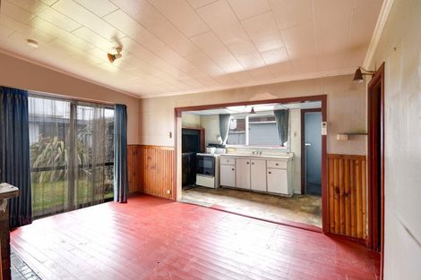 Photo of property in 76 Wesley Street, South Dunedin, Dunedin, 9012