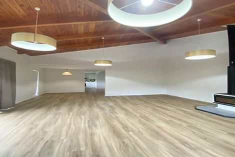 Photo of property in 2/24 Matipo Road, Mairangi Bay, Auckland, 0630