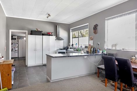 Photo of property in 145 Romilly Street, Westport, 7825