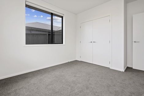 Photo of property in 1/17 Tudor Crescent, Chedworth, Hamilton, 3210