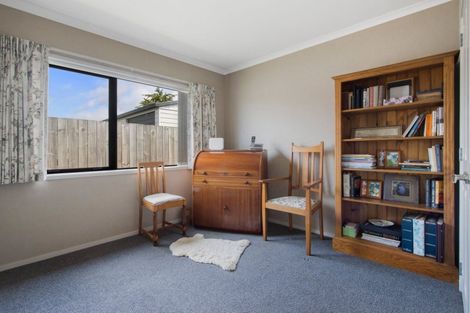 Photo of property in 20a Heron Crescent, Katikati, 3129