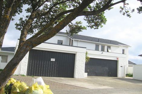 Photo of property in 27 Kaikoura Street, Maupuia, Wellington, 6022