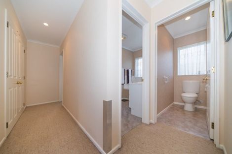 Photo of property in 1 Cole Lane, Milson, Palmerston North, 4414