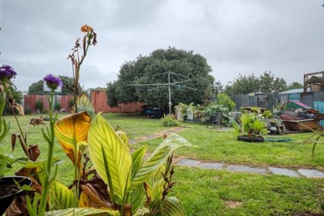 Photo of property in 16 Tolerton Avenue, Elgin, Gisborne, 4010