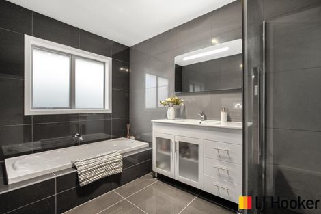 Photo of property in 6 Mirabell Place, Patumahoe, Pukekohe, 2679