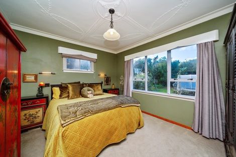 Photo of property in 7091 South Road, Warea, New Plymouth, 4381