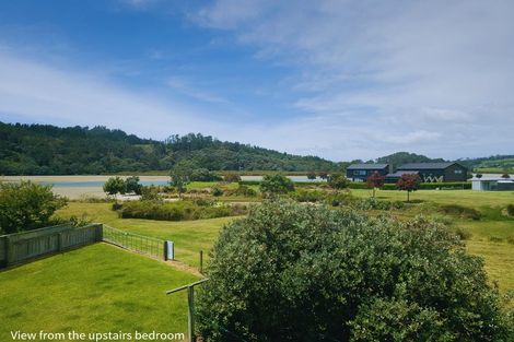 Photo of property in 63 Oyster Drive, Cooks Beach, Whitianga, 3591