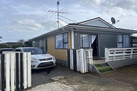 Photo of property in 15 John Walker Drive, Manurewa, Auckland, 2102