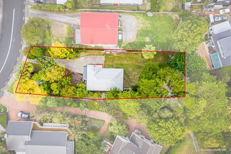 Photo of property in 18 Killarney Avenue, Torbay, Auckland, 0630