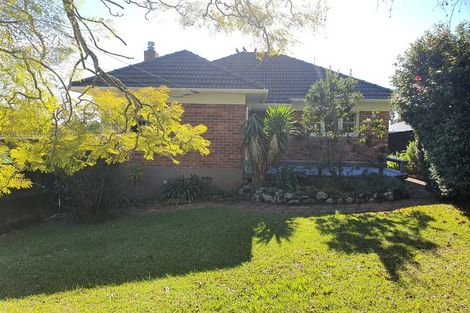 Photo of property in 101 Kinross Street, Blockhouse Bay, Auckland, 0600