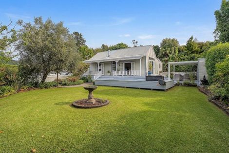 Photo of property in 17 Cemetery Road, Kuaotunu, Whitianga, 3592