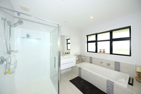 Photo of property in 1 Leonie Lane, West Melton, 7618