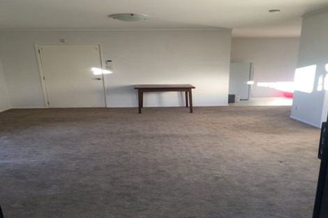 Photo of property in 448a Point Chevalier Road, Point Chevalier, Auckland, 1022