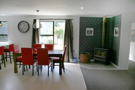 Photo of property in 9 Copinsha Street, Palmerston, 9430