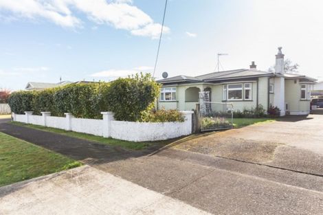 Photo of property in 16 Trafalgar Street, Levin, 5510