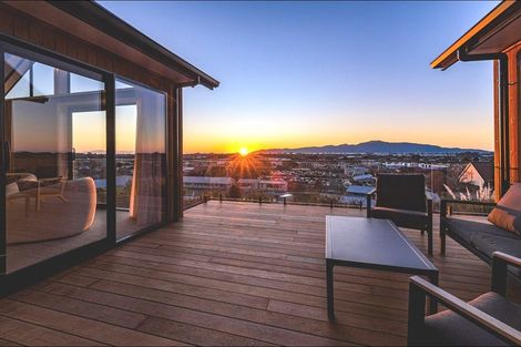 Photo of property in 37 Ruapehu Street, Paraparaumu, 5032