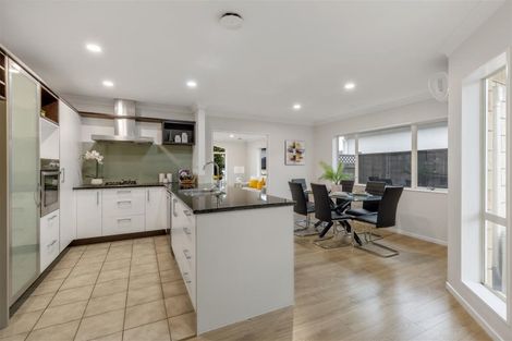 Photo of property in 11 Thyme Court, Flat Bush, Auckland, 2016