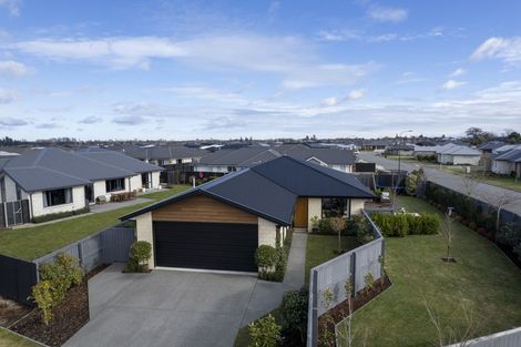 Photo of property in 35 Galatos Street, Rangiora, 7400